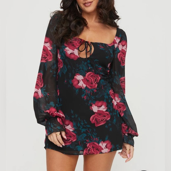 Princess Polly Bayford Long Sleeve Mini Dress Red Black Roses US Size 6 NWT - Picture 3 of 16